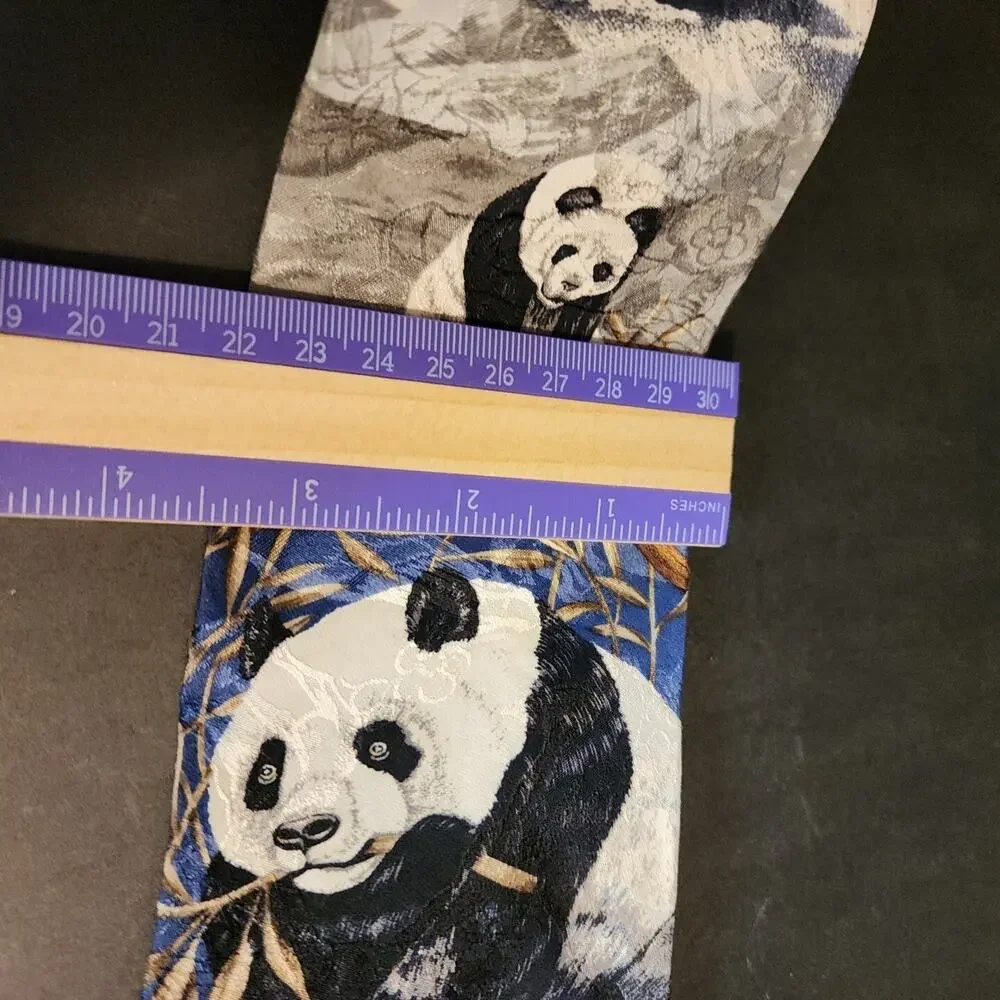 Vtg 1995 Endangered Species 